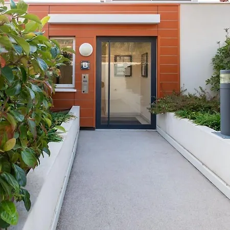Apartmán L8 Calm, Panoramic Sea View Withterrace, Parking & Ac Saint-Laurent-du-Var